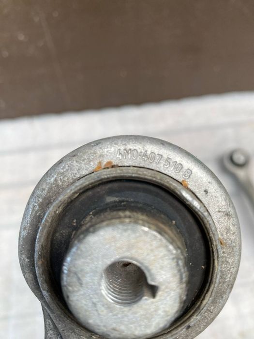 4m0407509b,4m0407510b Audi q7 4m ричаг задній верхній