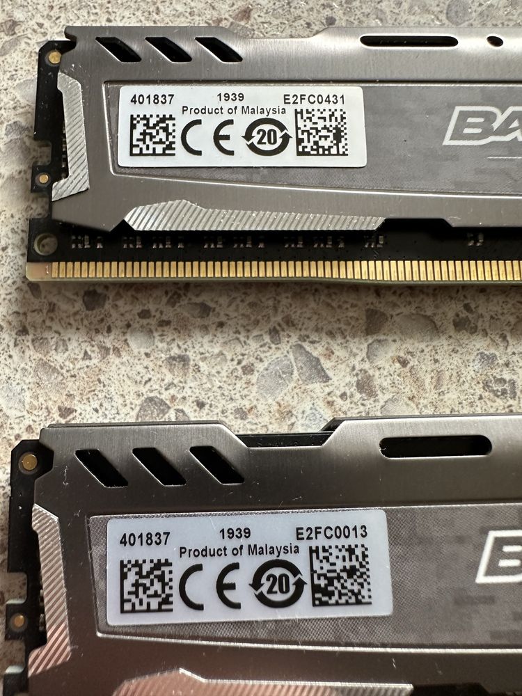 Оперативна памʼять Crutial DDR4-3000