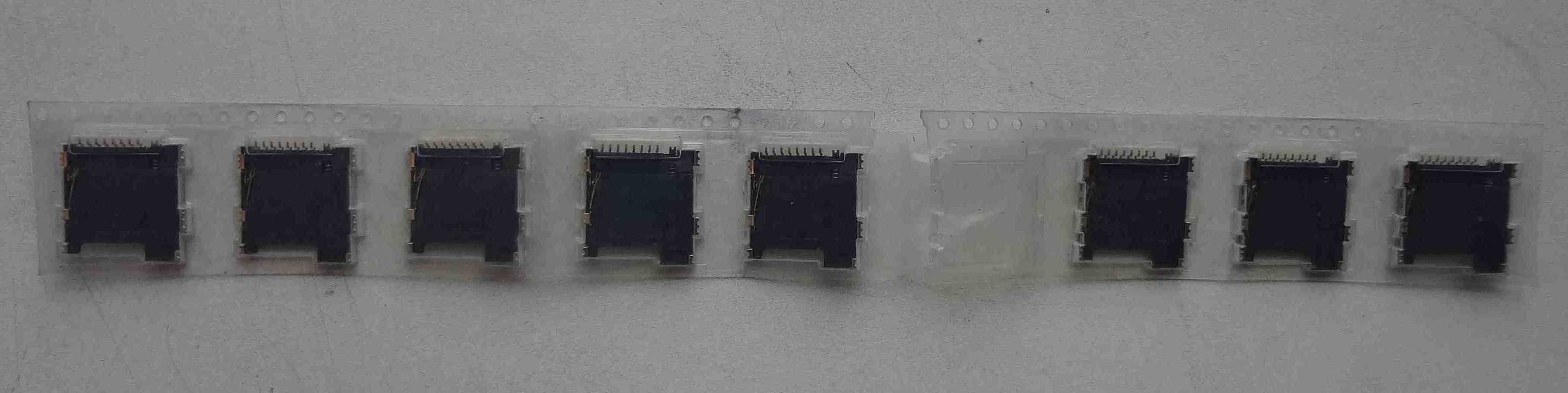Разъемы microSD карт памяти