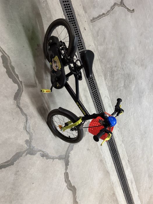 Rowerek btwin 500 Dark Hero 16 cali