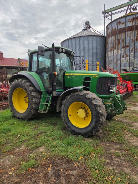 John Deere 6930 premium