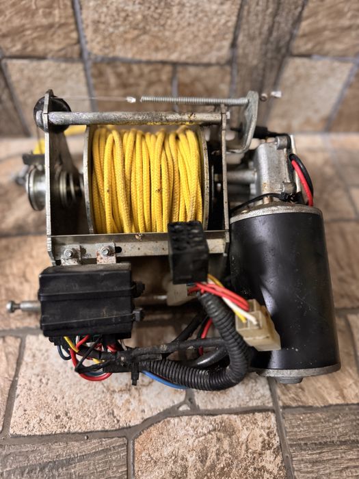 Якірна лебідка Stronger SH 35