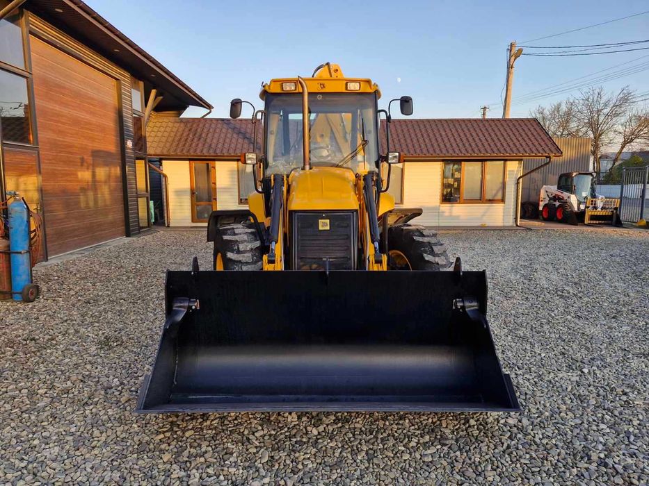 екскаватор навантажувач JCB 3cx