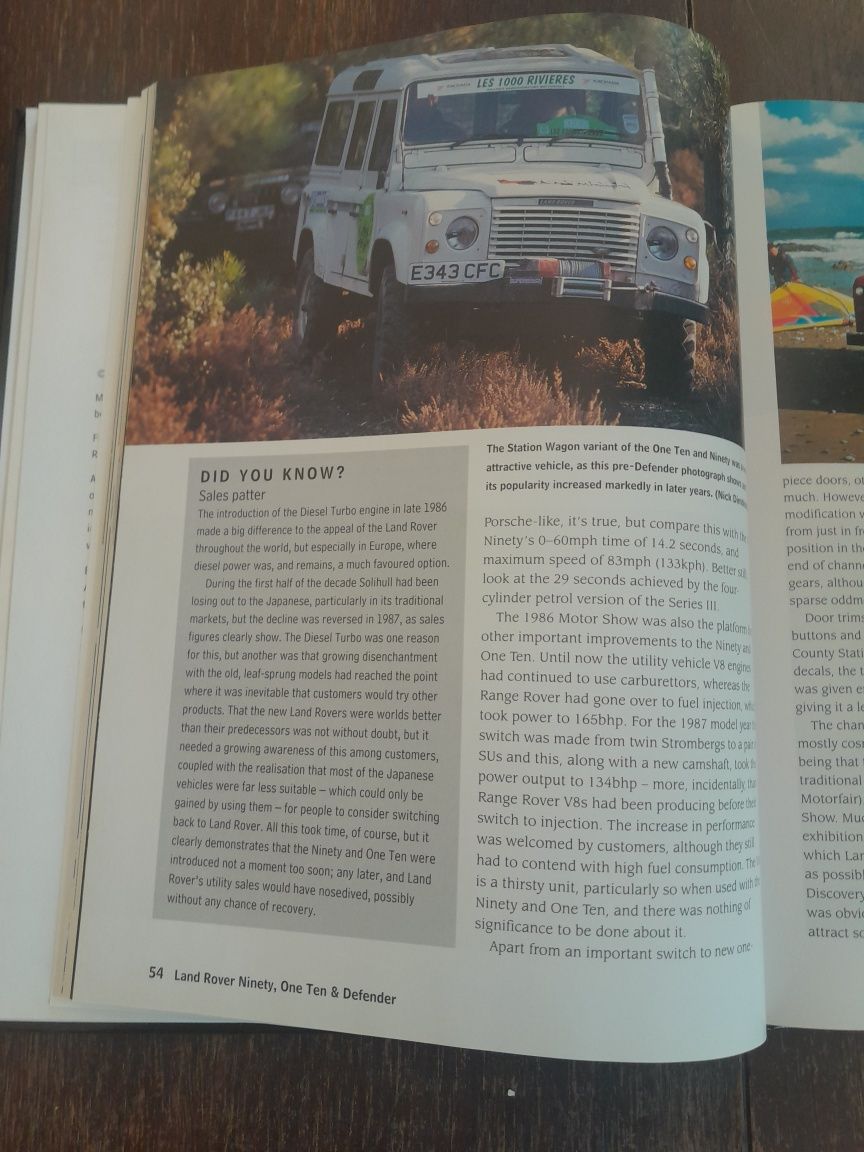 Książka Land Rover Defender