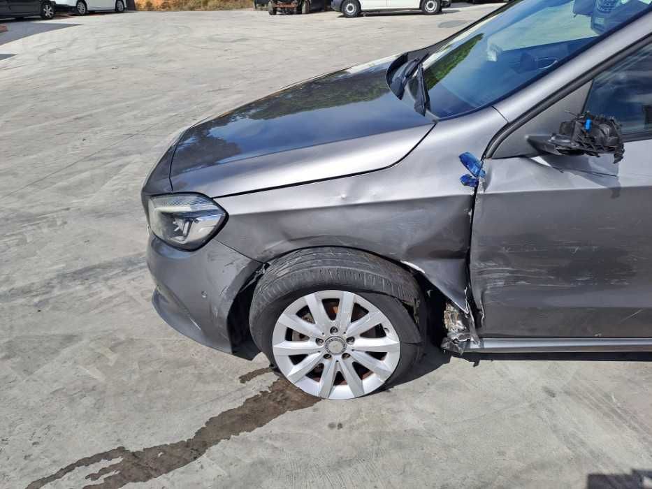Mercedes A180d, 2016