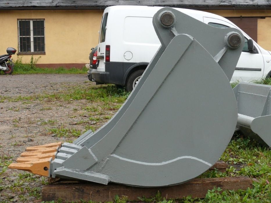 Łyżka 800mm do koparki 8t - 12t