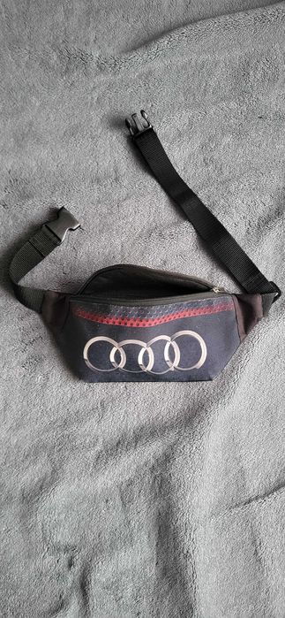 Nerka saszetka AUDI wodoodporna