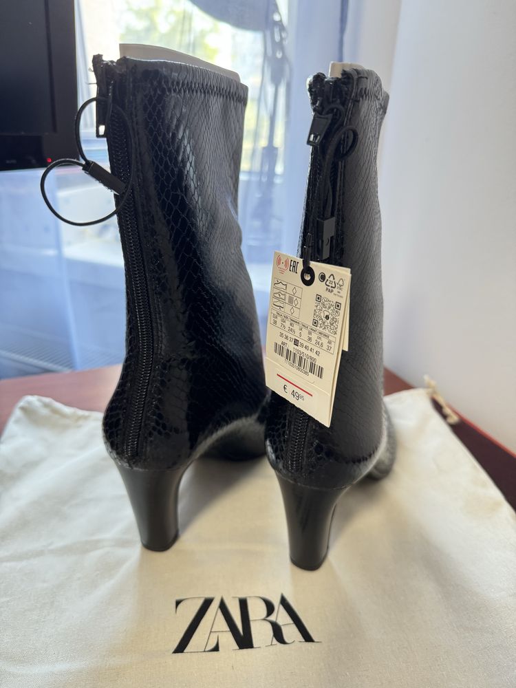 Сапоги осінні zara