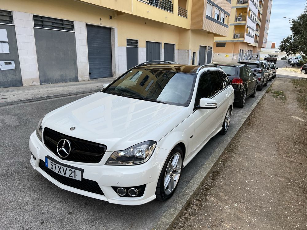 Mercedes C220 AMG