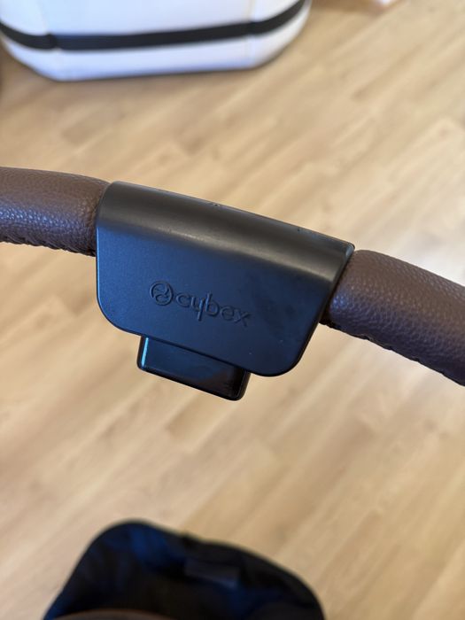 Продам коляску cybex