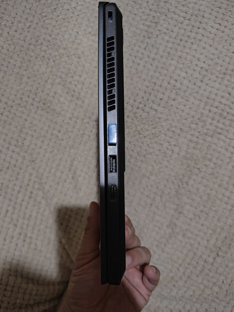 Asus ROG Zephyrus G14 Ryzen 7 5800HS/32 GB / rtx 3060