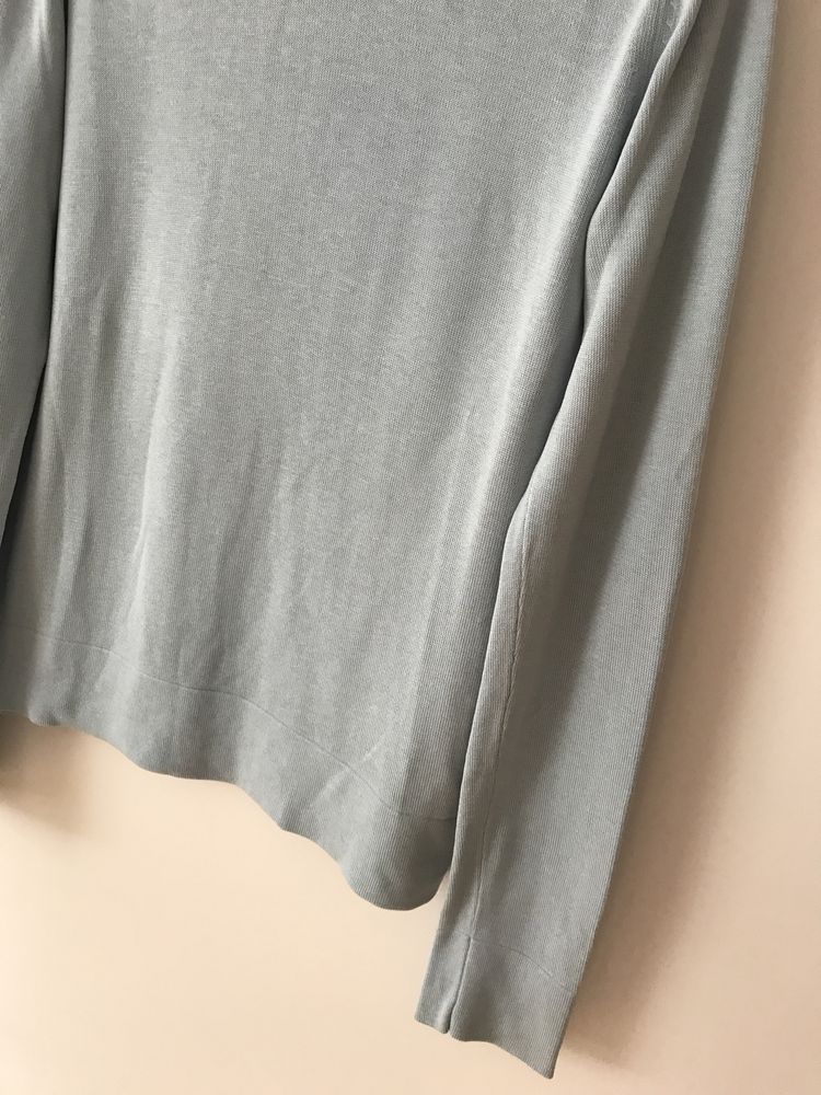 Jasnoniebieski, błękitny jedwabny golf August Silk, sweter premium