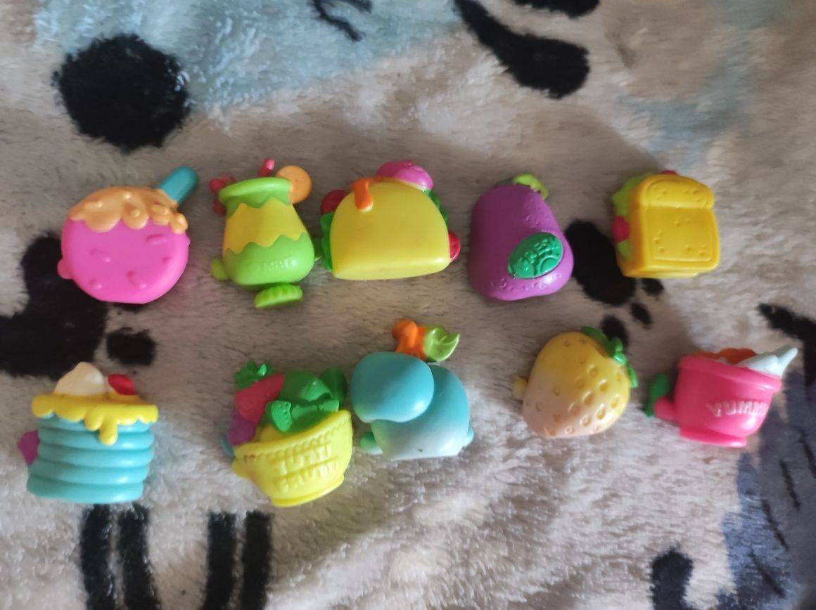 Zestaw figurek moji pops jedzenie