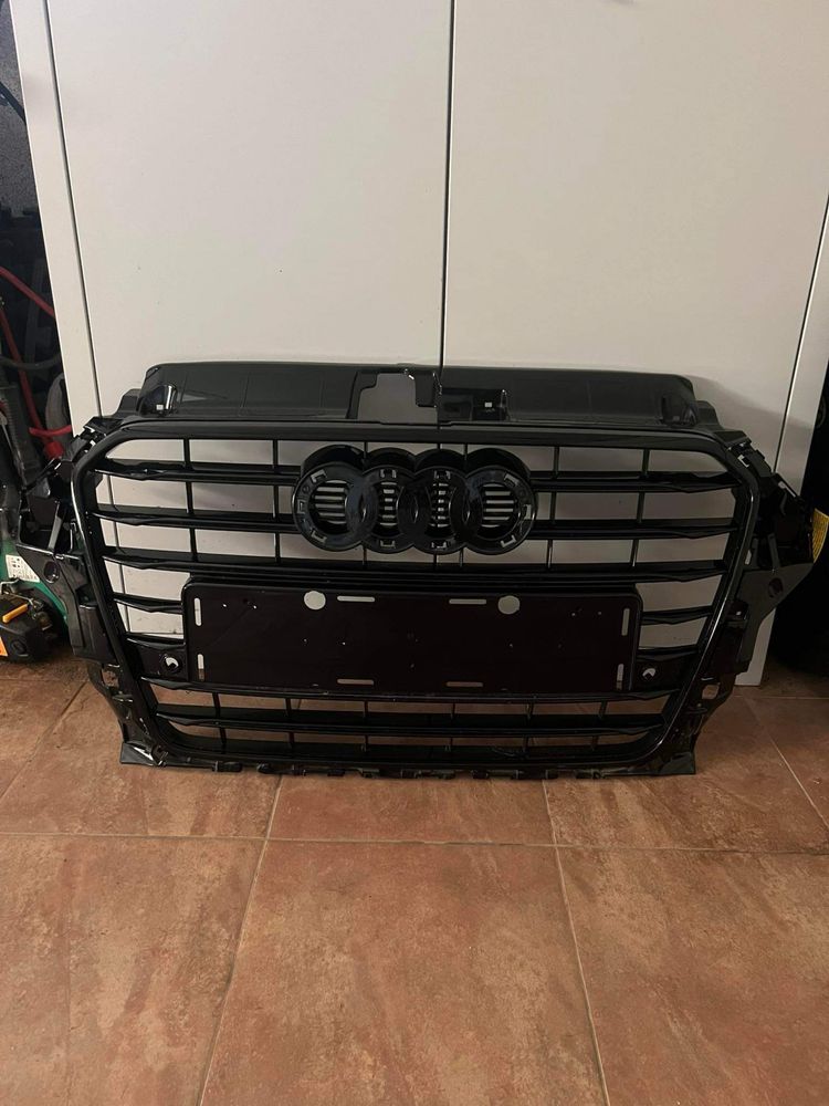 Grill Audi s3 8v Atrapa chlodnicy