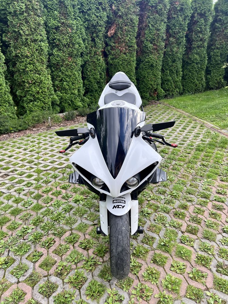 Yamaha R1 RN22 1000ccm