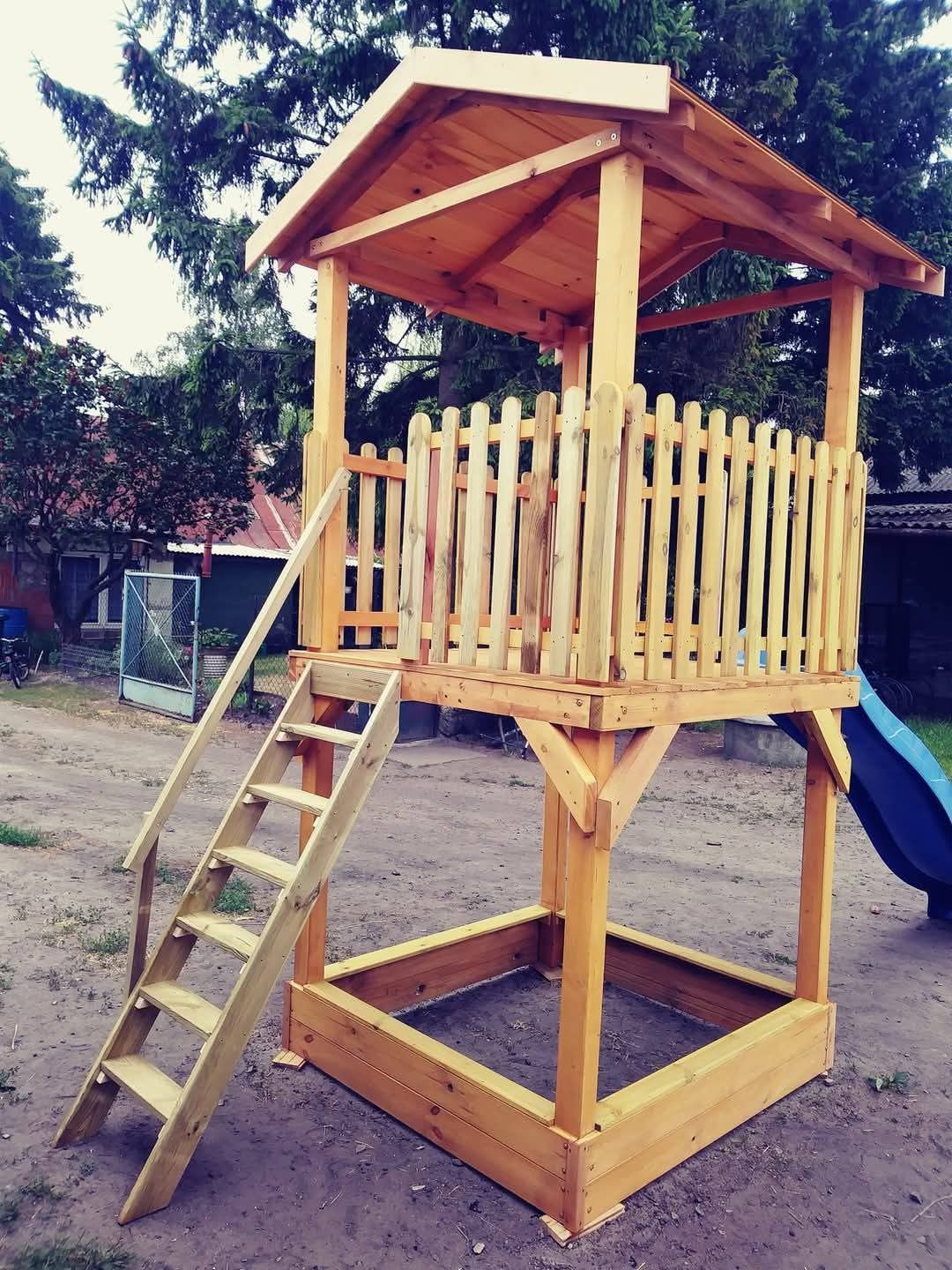 Plac zabaw,huśtawka