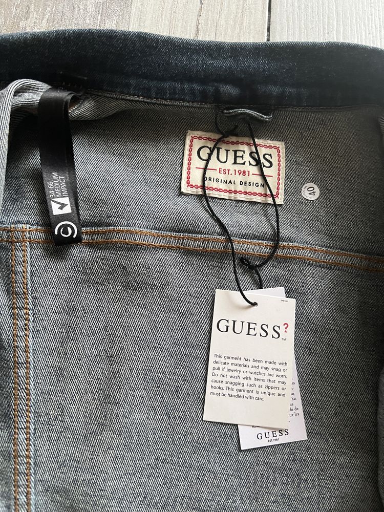 Джинсова куртка Guess жіноча