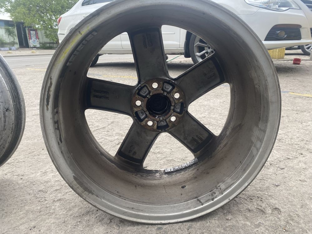 Диски орикінал VW r18, 5x112