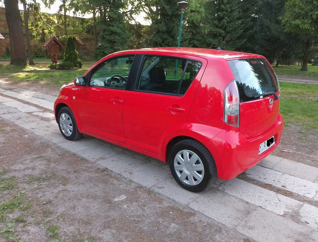 DAIHATSU SIRION , 2008 rok , benzyna , sprowadzony, zarejestrowany .