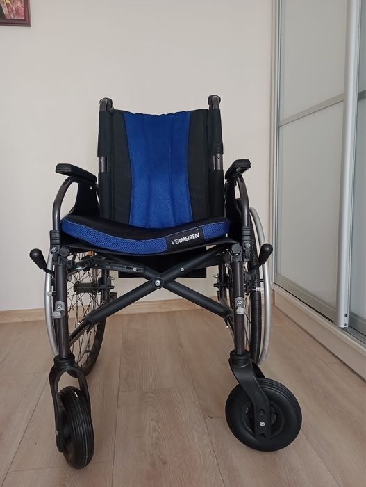 Wózek inwalidzki D200 30° praktycznie nowy