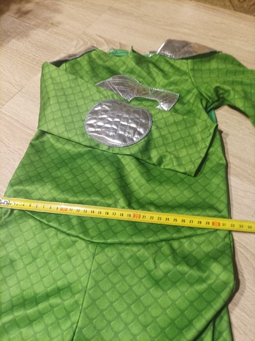 Strój karnawałowy, przebranie Gekko z Pidżamersów na ok 5-7 lat