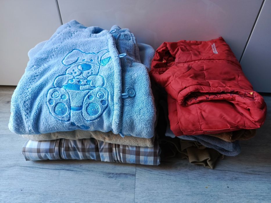 Zestaw ubrań chłopięcych rozm. 74 paka chłopca jesień zima kombinezon