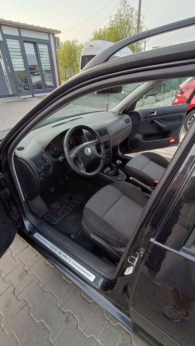 Volkswagen Golf IV kombi 1.6b+gaz 2004