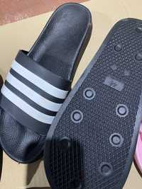 Тапочки adidas (приклади з магазину) з невеликими дефектами (44р)