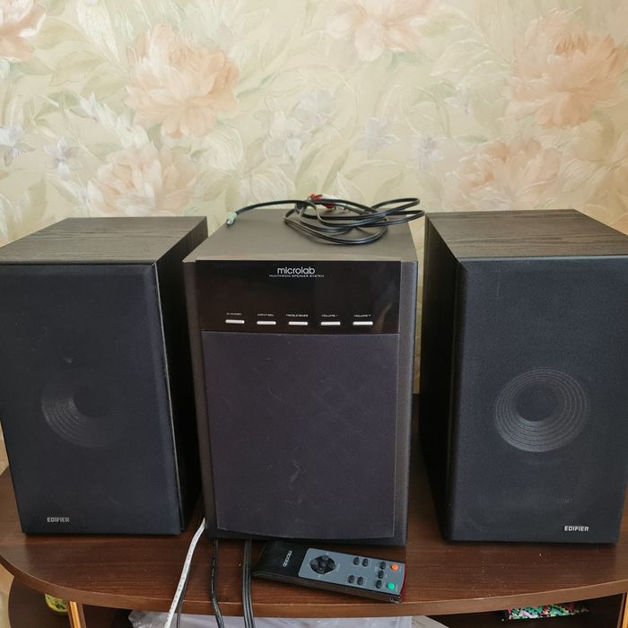Акустическая система Edifier 2500R