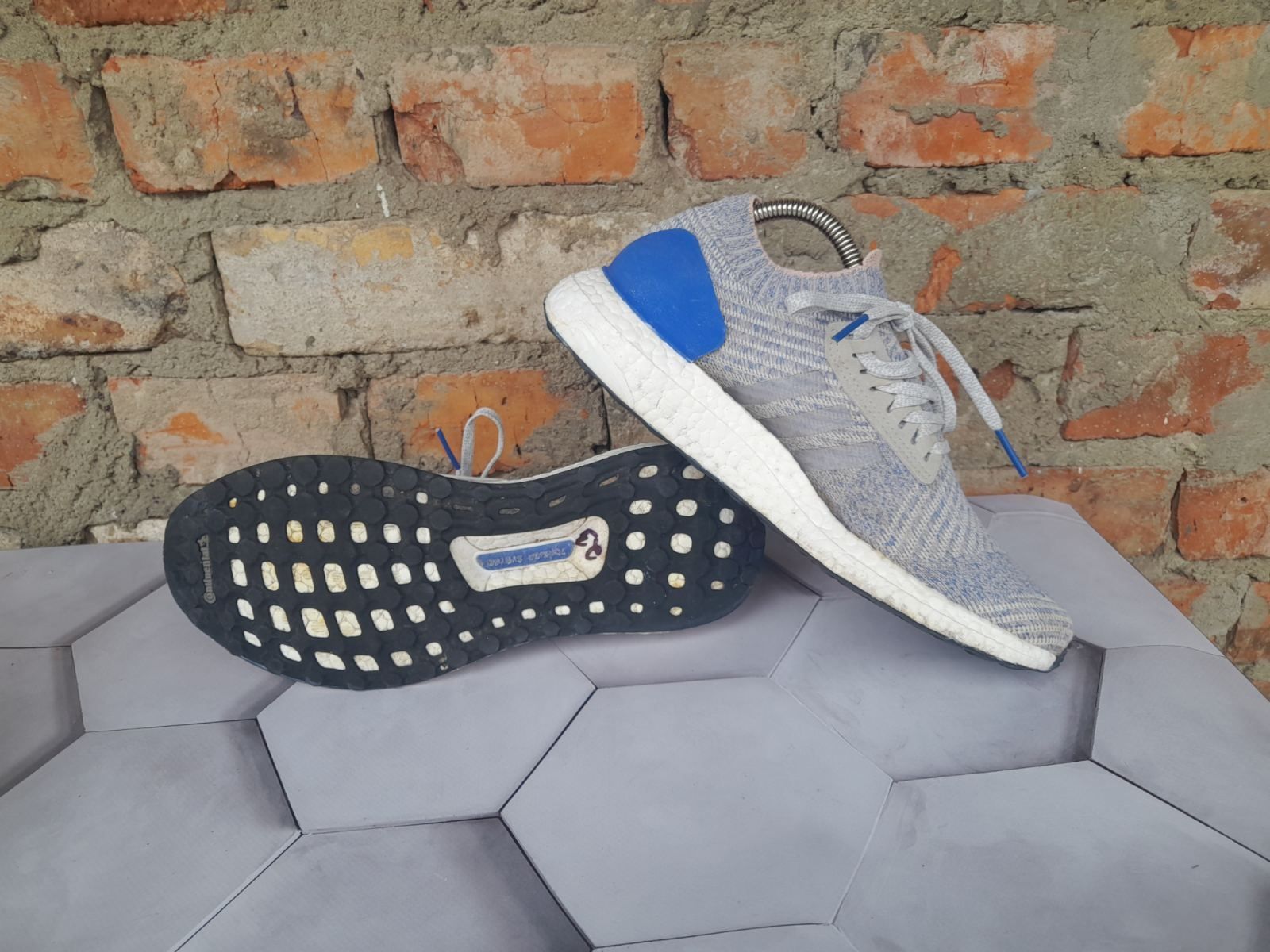 Оригинал кроссовки ADIDAS ULTRABOOST унисекс, 40( 25 см )