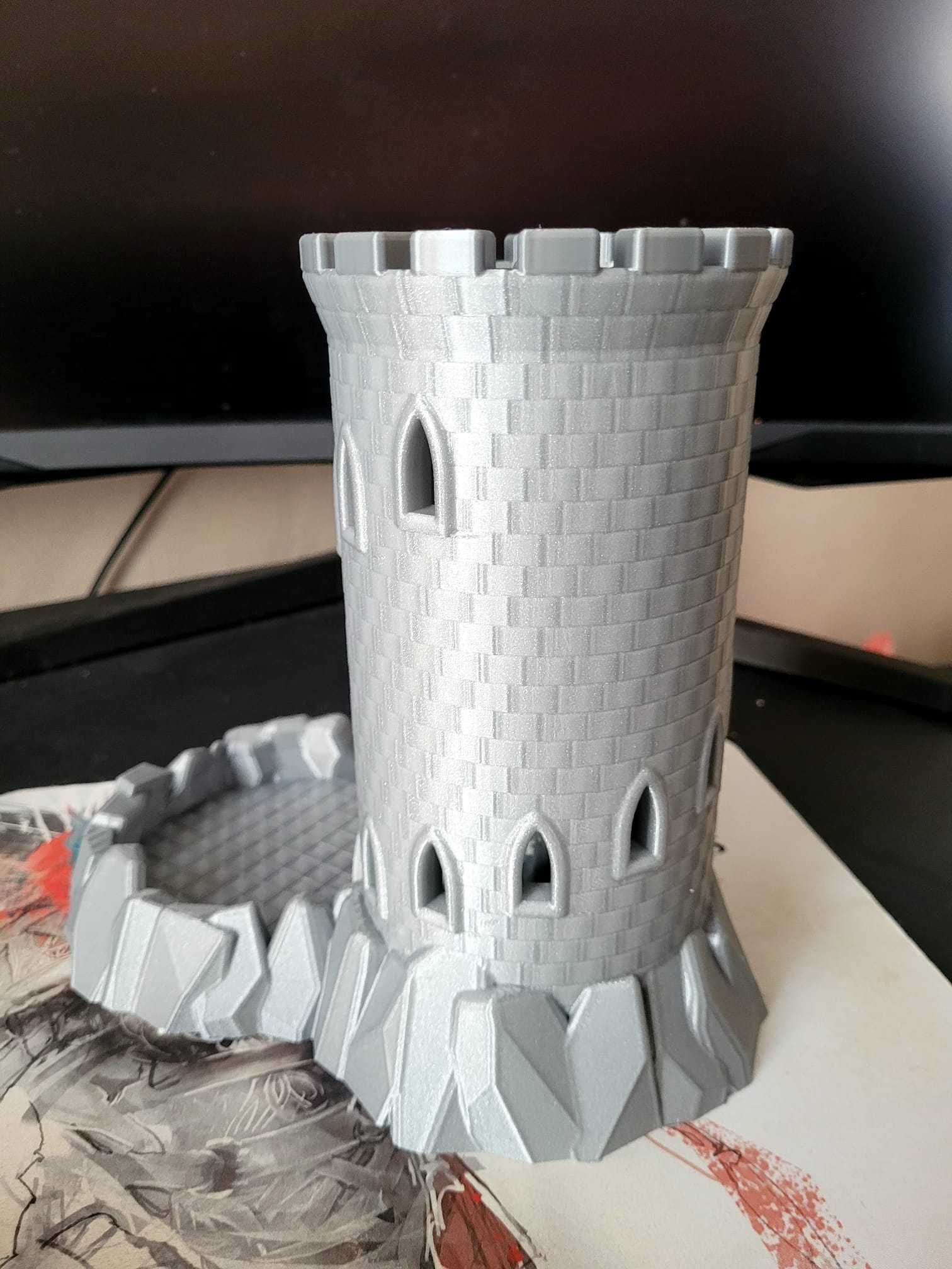 Dice tower wieża do kości masywna zamek RPG