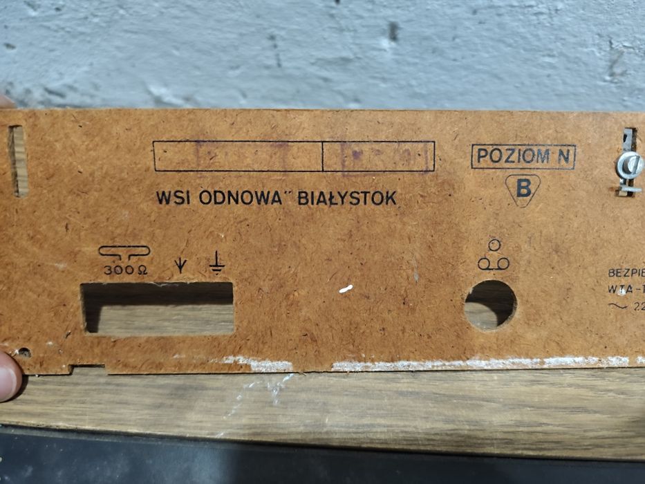 Radio Unitra Narew Wsi Odnowa PRL Uszkodzone do naprawy lub na części