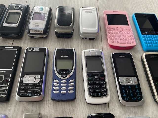 Wyprzedaz Kolekcji 82 Sztuki Nokia Prototyp 3300, 7280, 7500 Jaworzno.