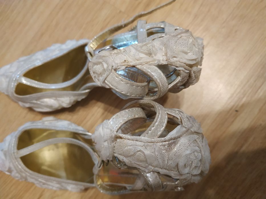 Buty, szpilki ślubne, wizytowe, eleganckie