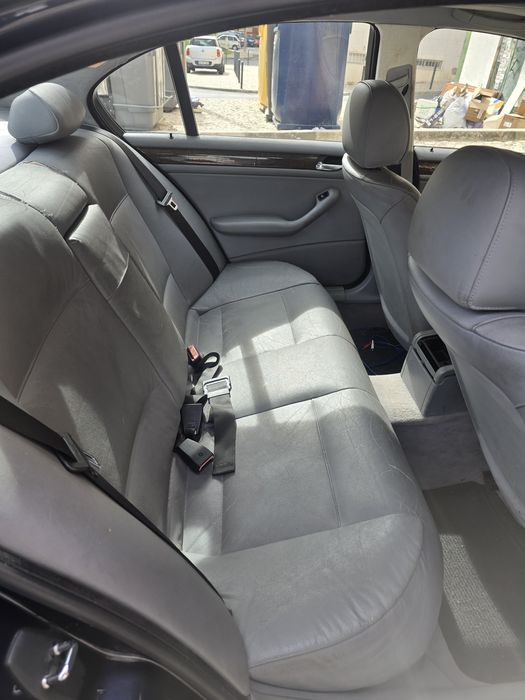 Vendo o meu carro BMW