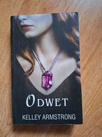 Odwet K. Armstrong