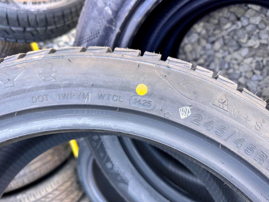 Нові зимові шини в Наявності 245/45 R19 Sunny NW211 102V колеса