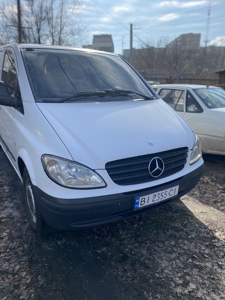 Продам Mercedes-benz vito 111