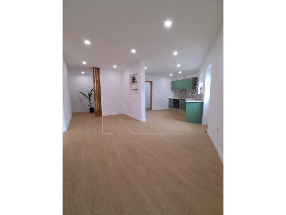 Moradia T2+1 Isolada e Térrea - Renovada em Estarreja