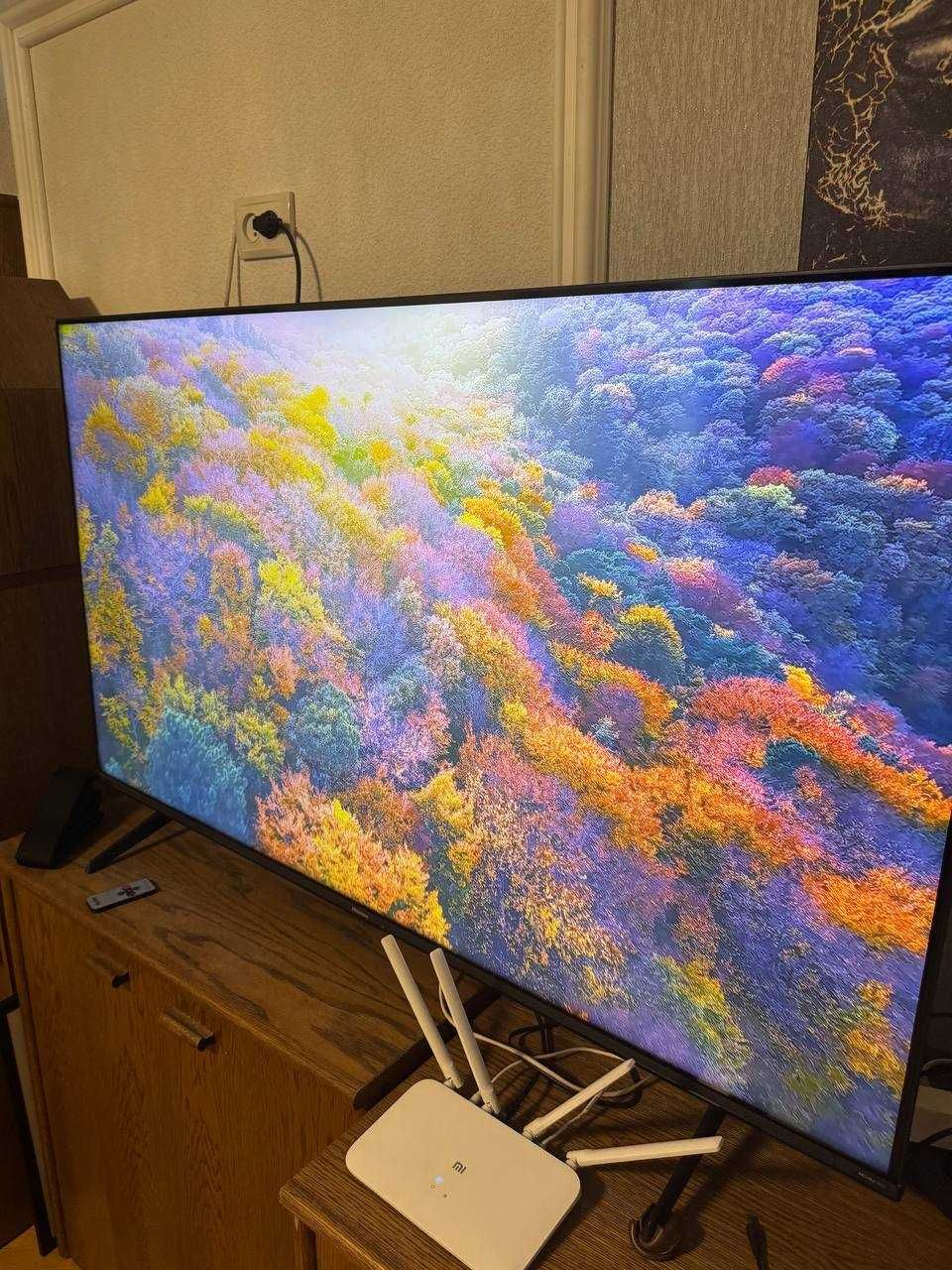 Телевізор Hisense 55E7HQ (55 дюймів)