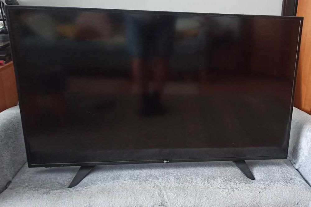 Telewizor Lg 43" + pilot
