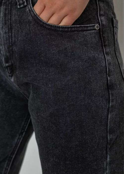 Продам женские джинсы момы