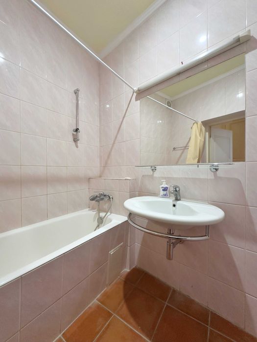 Оренда 3 - кімнатної квартири у ЦЕНТРІ МІСТА Проспект Свободи 29