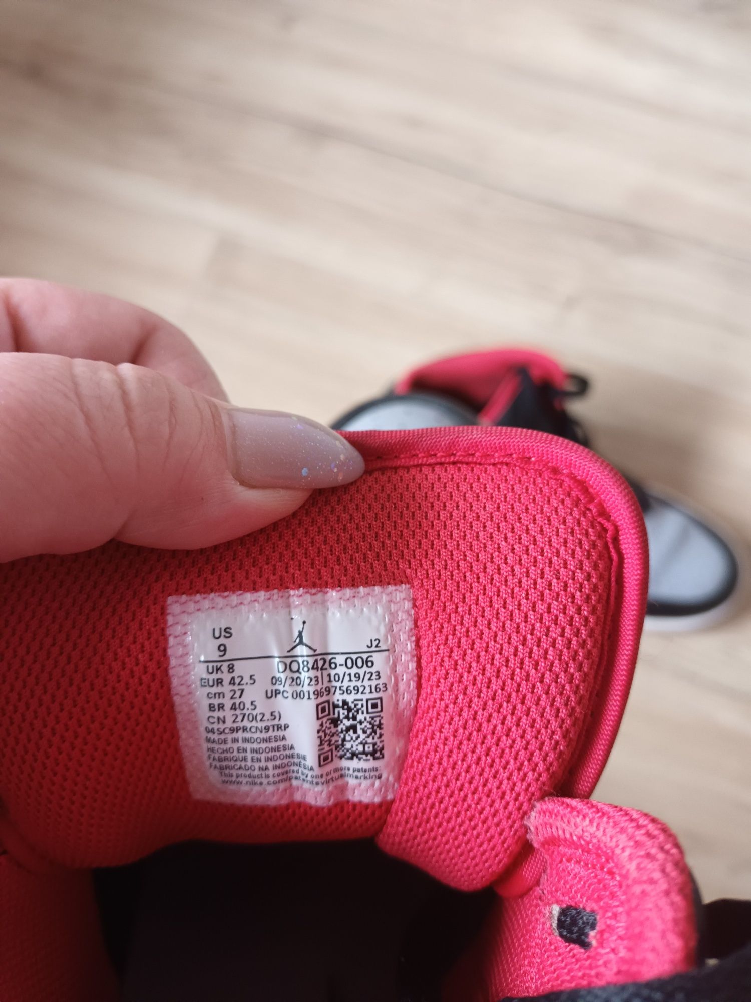 Air jordan mid 1 42.5