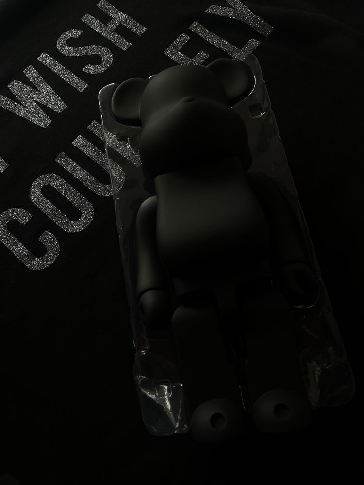 Bearbrick , коллекционные мишки в наличии.