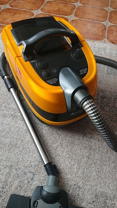 Продам миючий пилосос Zelmer.