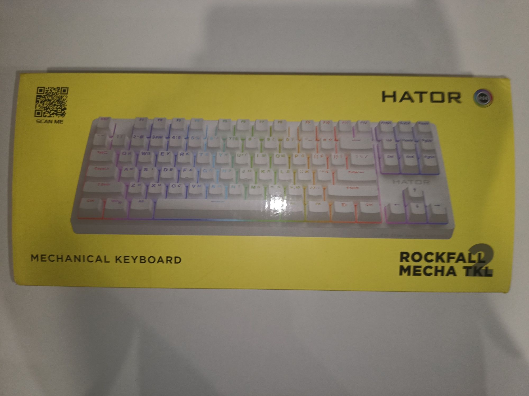 Rockfall 2 TKL Mecha white
Black