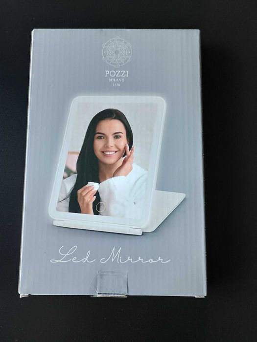 Lusterko z oświetleniem LED