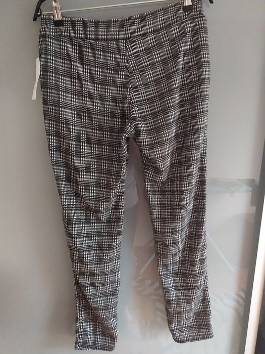 Spodnie w kratkę pepitka