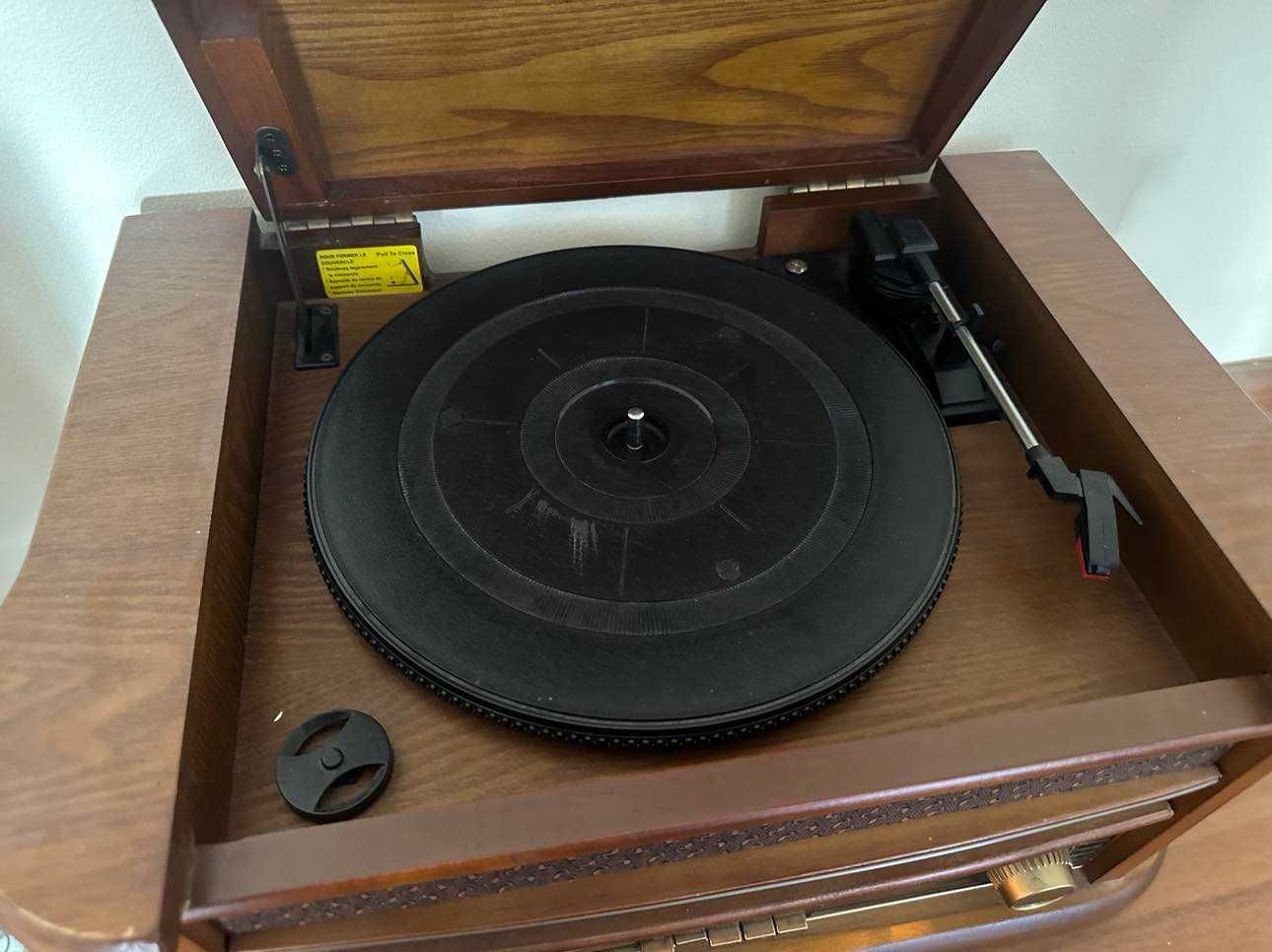 Wieża STEREO RETRO Gramofon, CD, Radio, M.Kasetowy